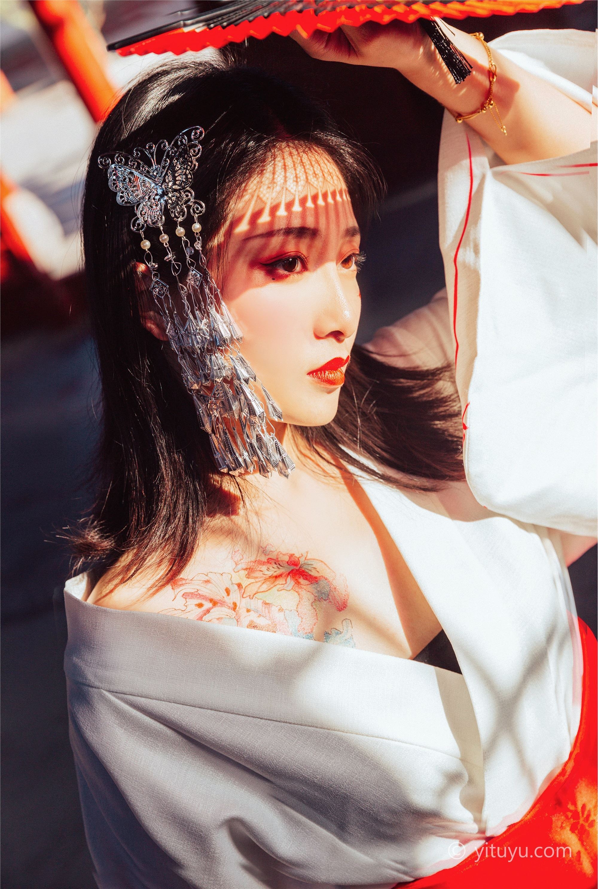 YITUYU艺图语  2021.06.18 性空山 王月